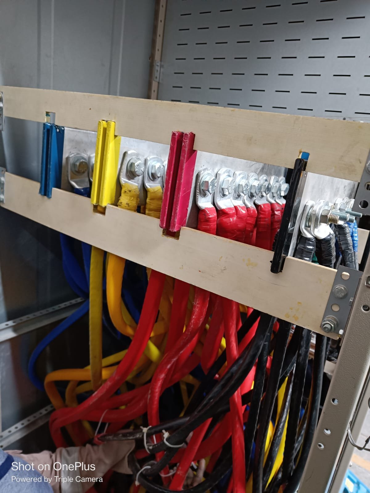 Electrical panel wiring