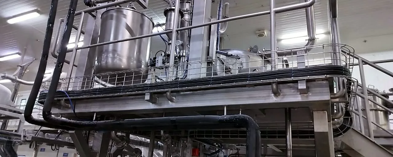 Field instrumentation cabling