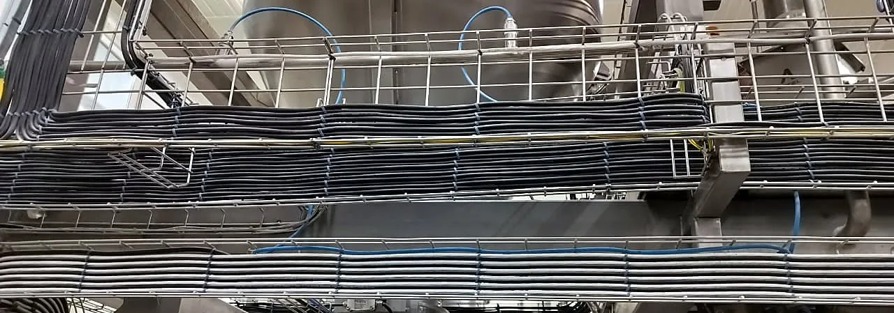 Instrument cable tray routing